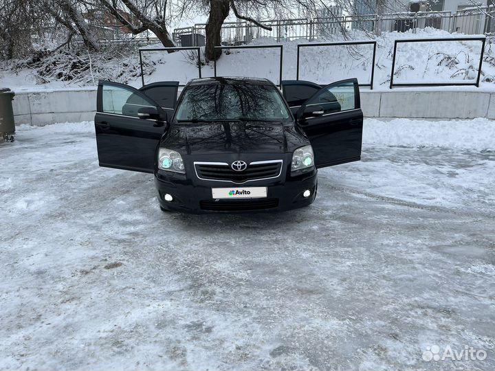 Toyota Avensis 1.8 МТ, 2007, 254 000 км