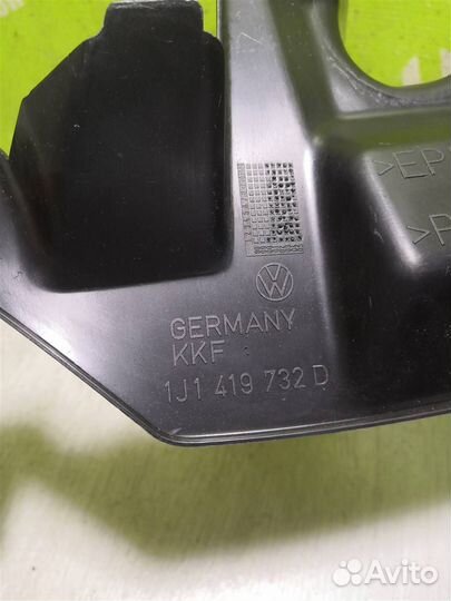 Пыльник Шкода Октавия А4