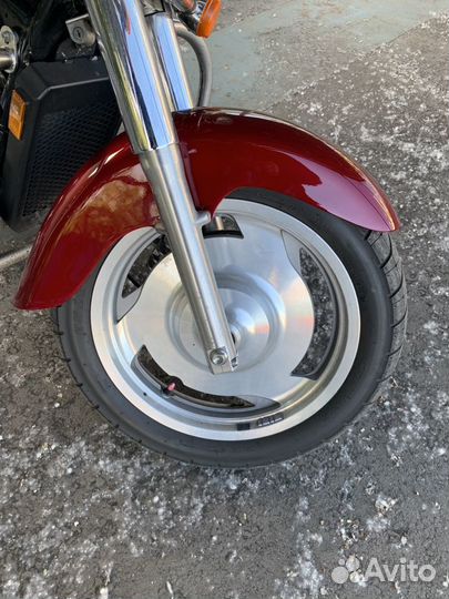 Honda VT1100C2 shadow sabre