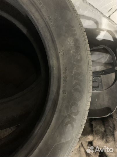Hankook Ventus V2 AS 235/55 R19