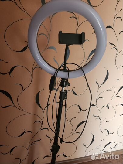 Кольцевая лампа