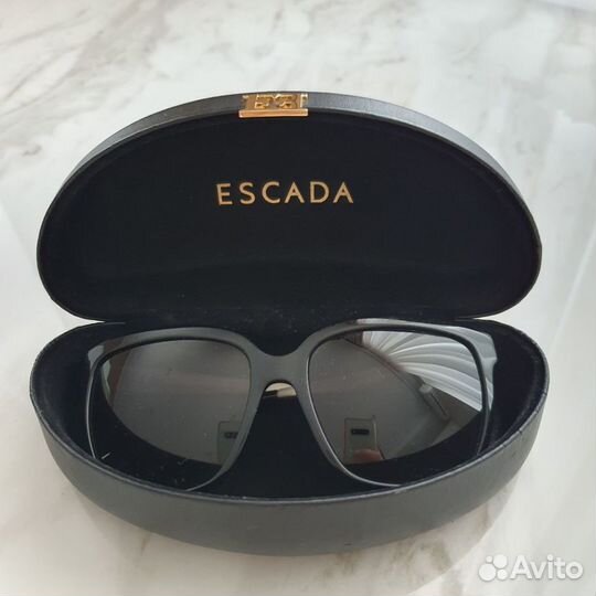 Очки Escada