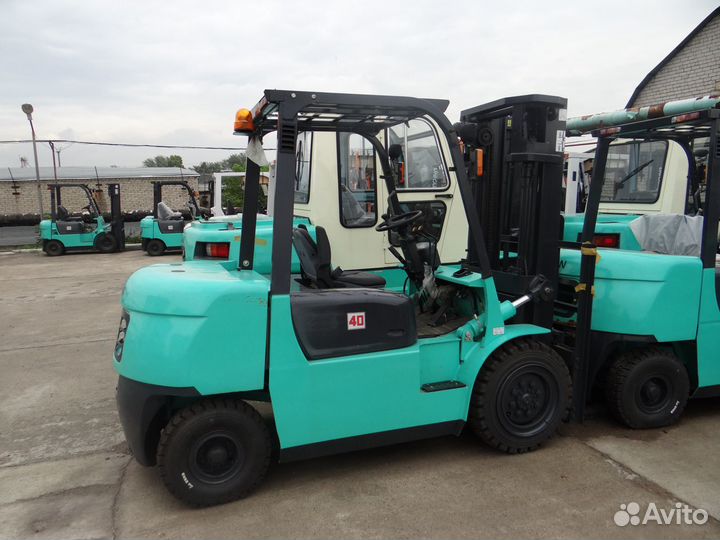 Вилочный погрузчик Dalian CPCD40RB, 2023