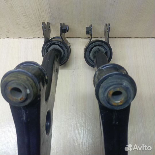 Рычаги передней подвески Ford Focus 2