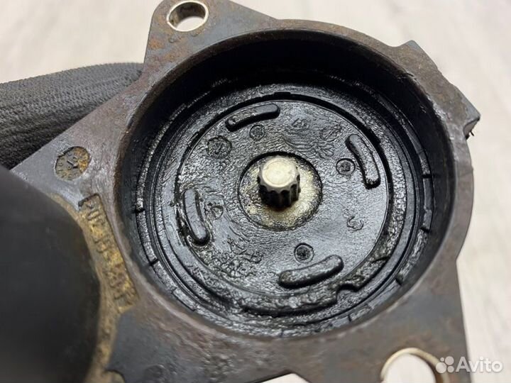 Моторчик стояночного тормоза Volkswagen Passat B6