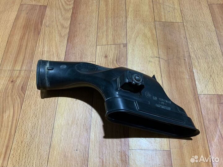 Воздухозаборник Opel Corsa D