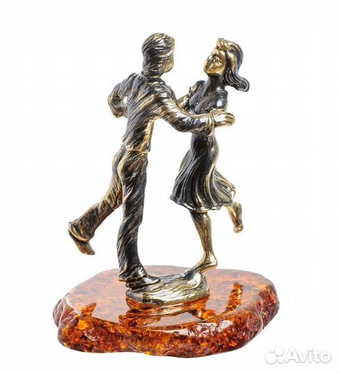 Фигурка Встреча (латунь, янтарь) A2088012