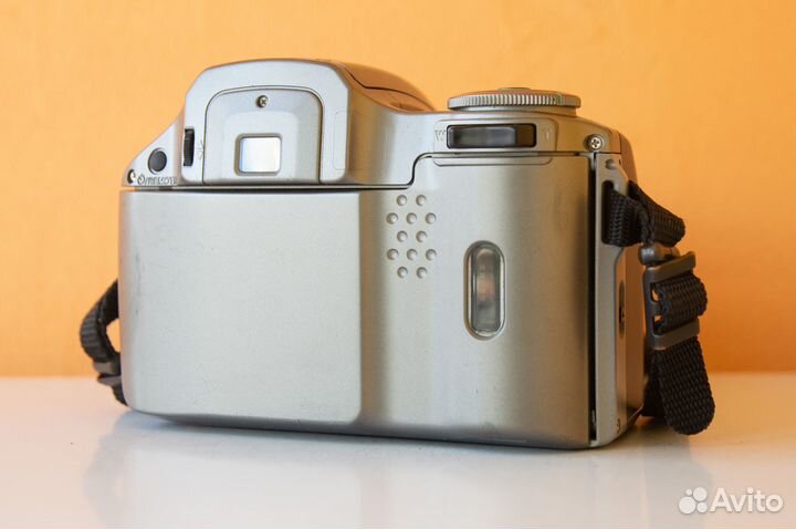 Пленочный фотоаппарат Olympus IS-300 + примеры
