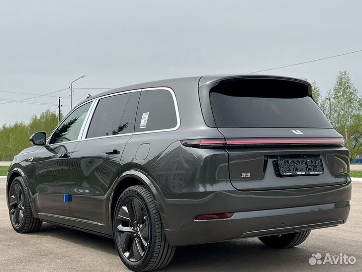 LiXiang L9 1.5 AT, 2024, 1 км