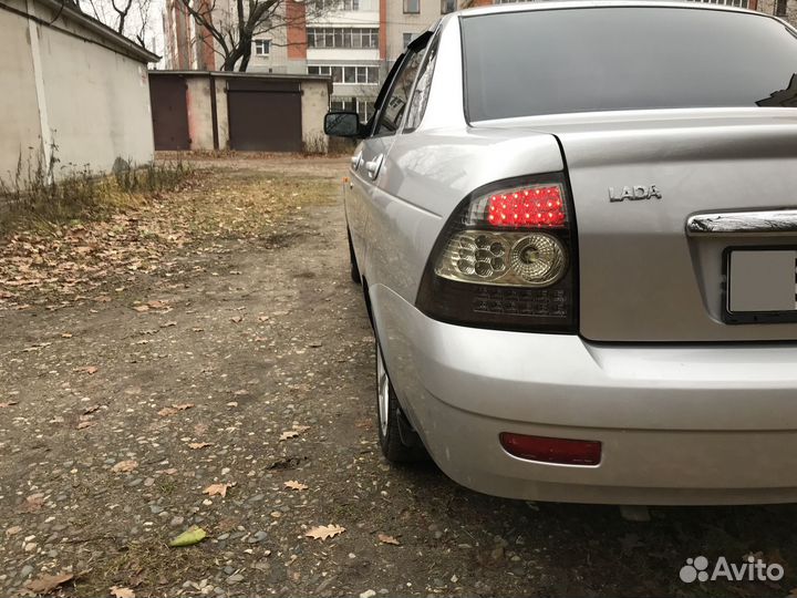 LADA Priora 1.6 МТ, 2011, 2 000 км