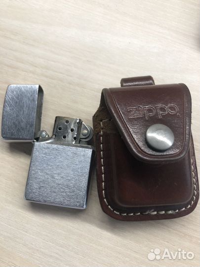 Зажигалка бензиновая zippo