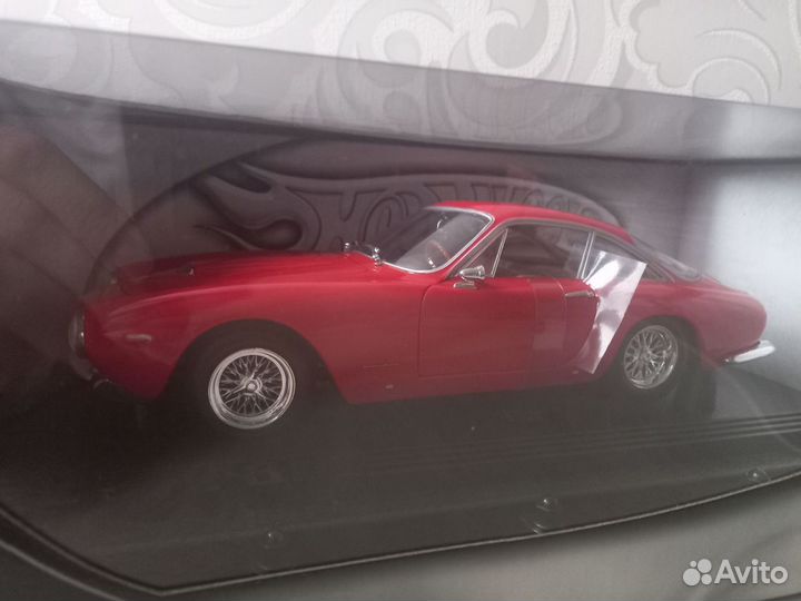 Ferrari 250GT Berlinetta Lusso 1:18