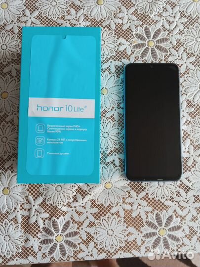 HONOR 10 Lite, 3/32 ГБ
