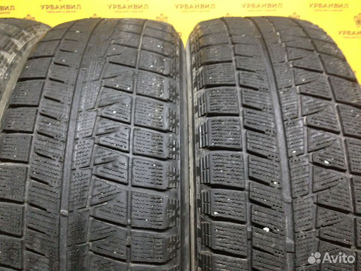 Bridgestone Blizzak Revo GZ 225/60 R17