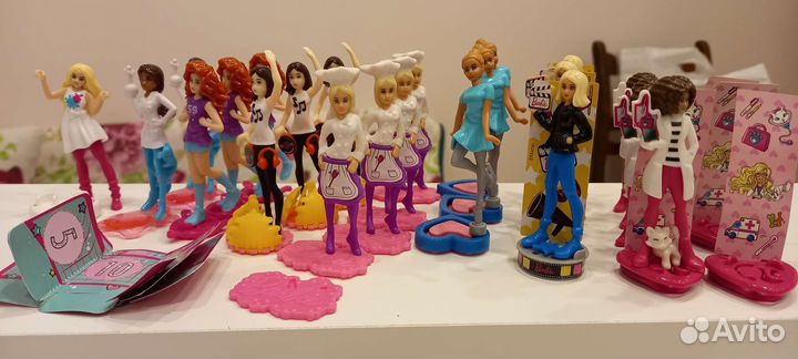 Киндер Супергероини, Барби профессии