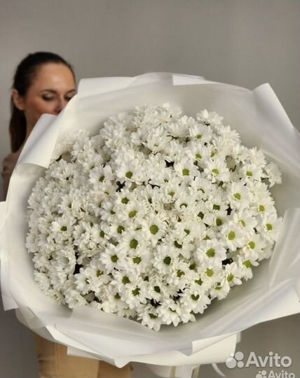 Букет хризантем ромашек