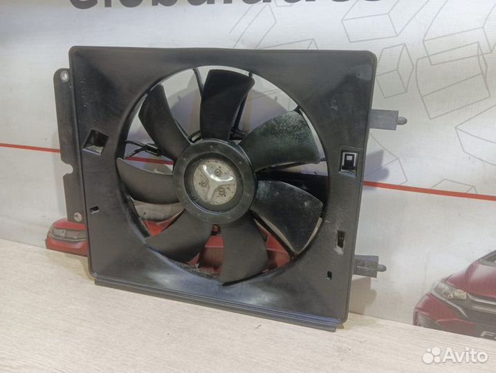 Диффузор радиатора охлаждения Honda Cr-V 2 2.0