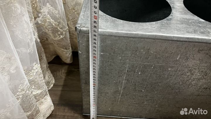 Подставка под миски для собак