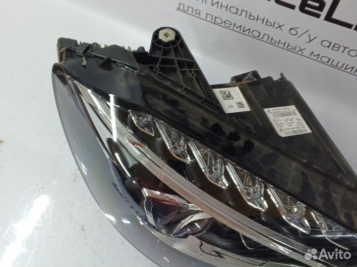 Фара правая Mercedes Benz W205 LED Дорестайлинг