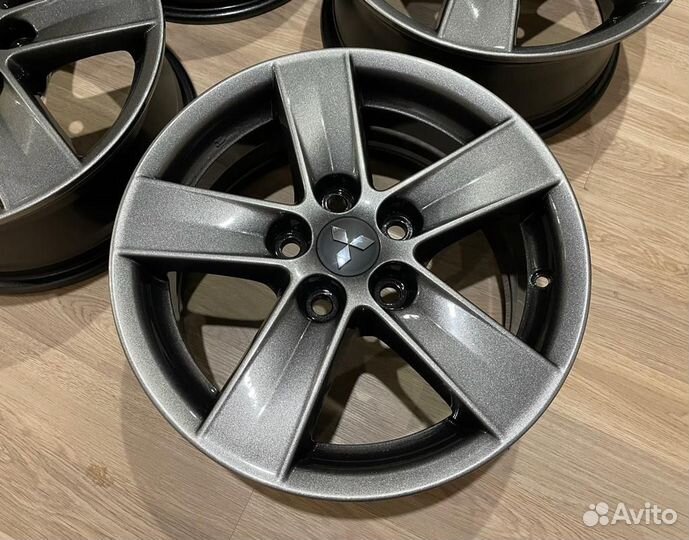 Диски Mitsubishi R16 оригинал