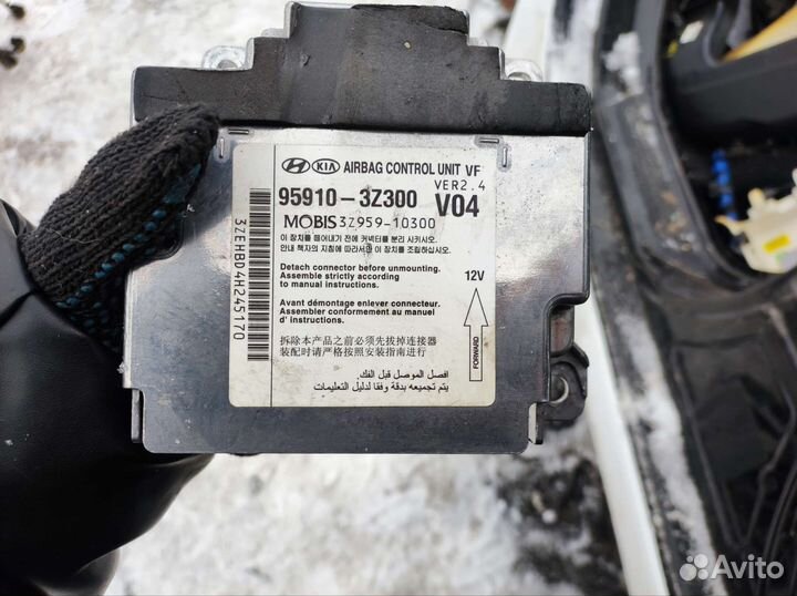 Блок управления AIR BAG Hyundai I40