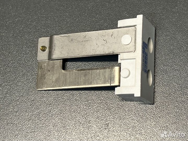 Cutler Hammer H2022-3 новое, 1 упак