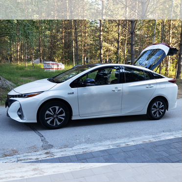 Toyota Prius PHV 1.8 CVT, 2020, 160 000 км