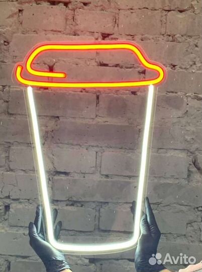 Неоновая вывеска