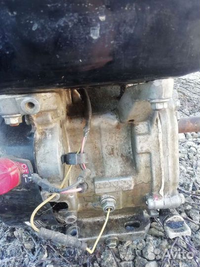 Бензиновый двигатель