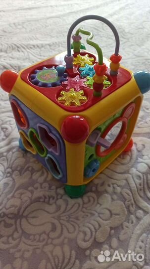 Развивающие игрушки для малышей