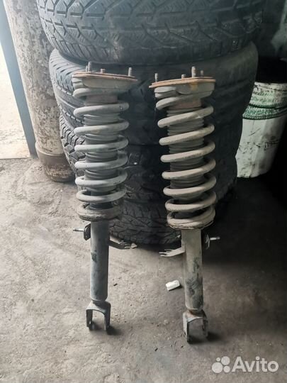 Амортизатор передний infiniti m45s