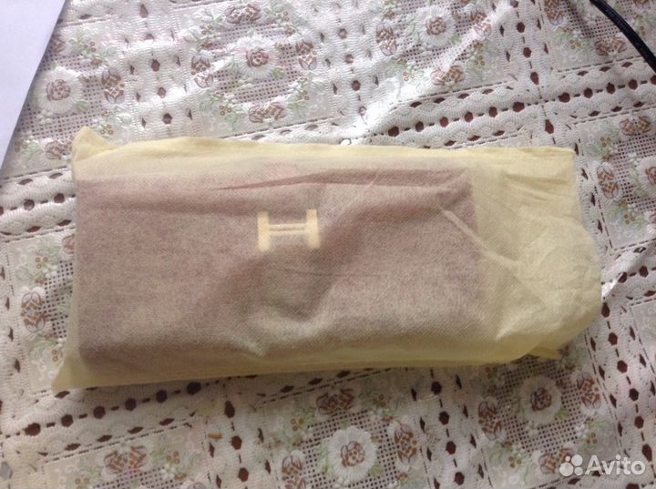 Кошелёк красный лак