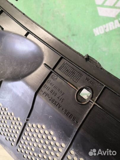 Решетка стеклоочистителя Фольксваген Гольф 3 Вен