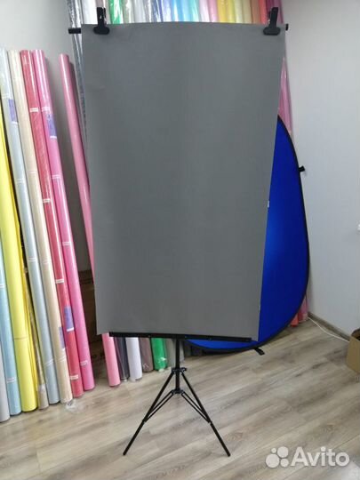 Фон бумажный солнечный 12 Sunflower 1,35x1м vbrt