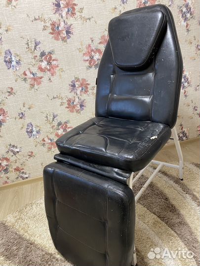 Косметологическое кресло бу кушетка массажная
