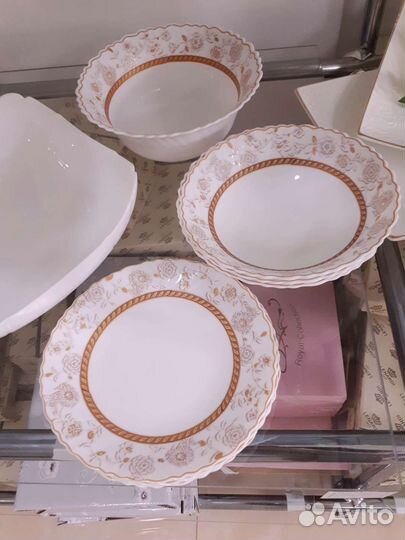 Набор столовой посуды