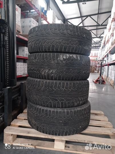 Nokian Tyres Hakkapeliitta 1 285/60 R16