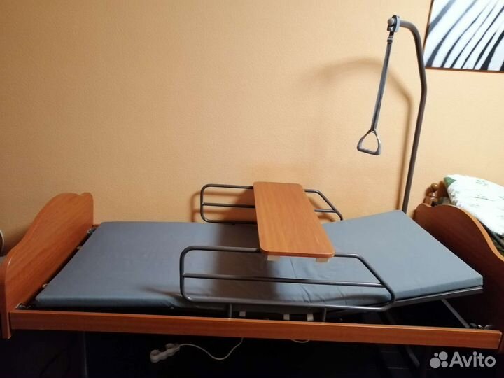 Кровать для лежачих больных