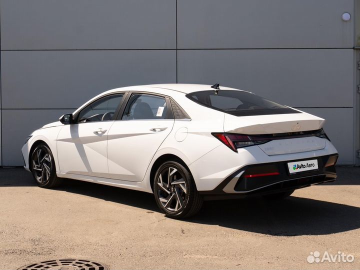 Hyundai Elantra 1.5 CVT, 2023, 101 км