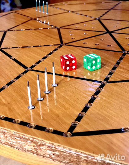 Настольная игра Крест (Парчис)