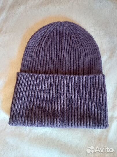 Шапка женская вязаная