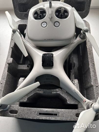 Квадрокоптер dji phantom 4