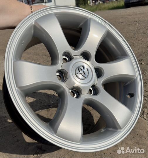 Оригинал Toyota R17 6;139.7 (296)