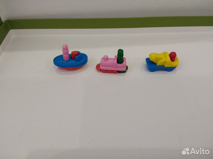 Киндер сюрприз 1990 е годы разборные мелки восковы