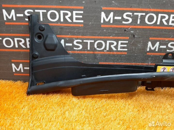 Воздухозаборник Mercedes-Benz C-Class W205 274.920