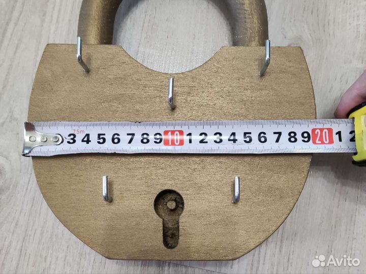 Ключница настенная из дерева/ вешалка для ключей