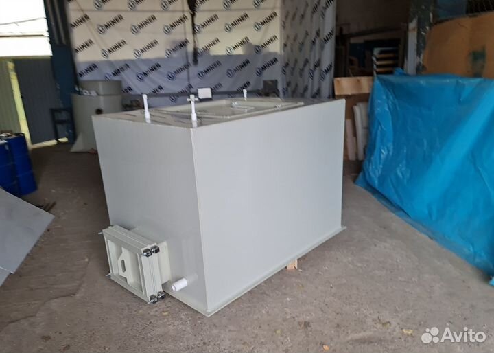 Утеплённая ёмкость для перевозки рыбы