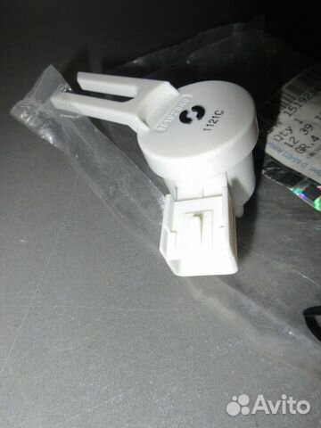 Датчик положения педали тормоза Шевроле Круз