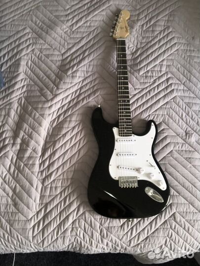 Fender squier stratocaster