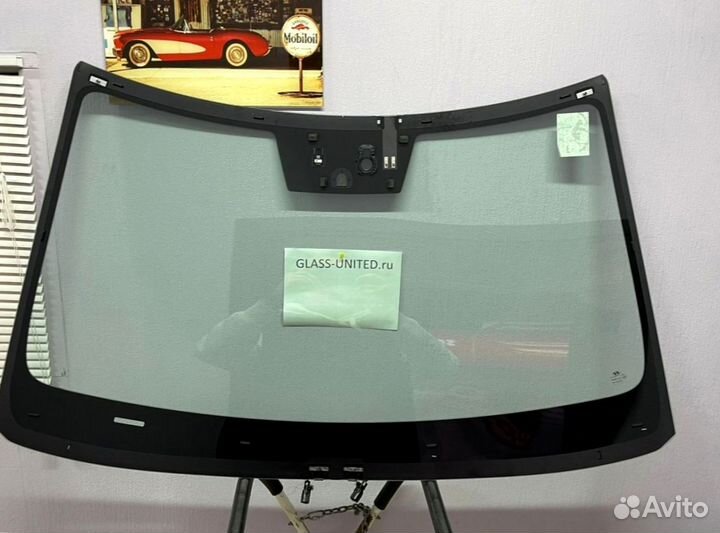 Лобовое стекло с заменой
